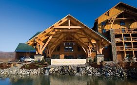 Hope Lake Lodge